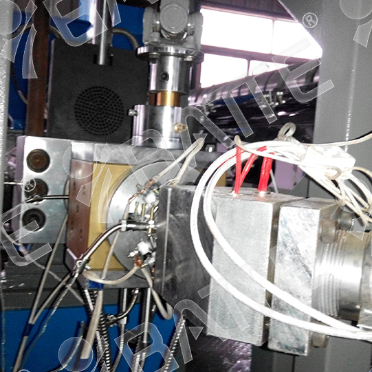 continuous screen changer