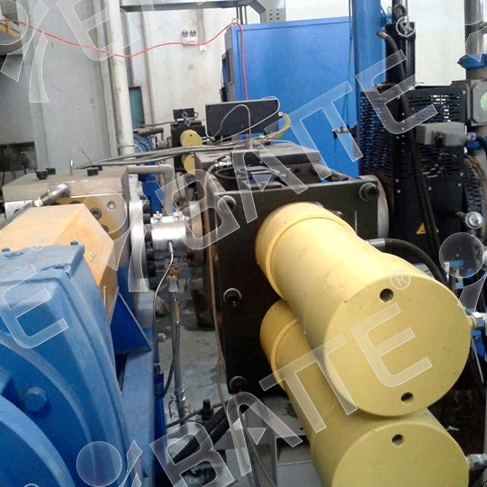 continuous screen changer