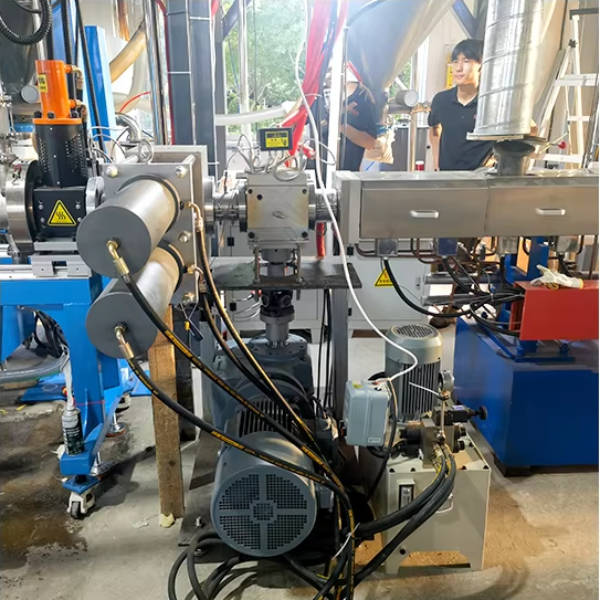dual column screen changer
