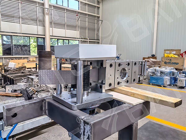 automatic mesh belt screen changer