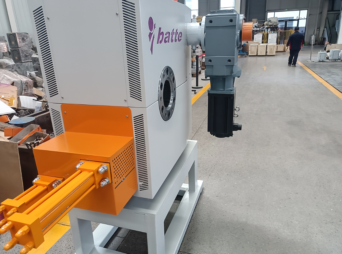auomatic screen changer in extruder