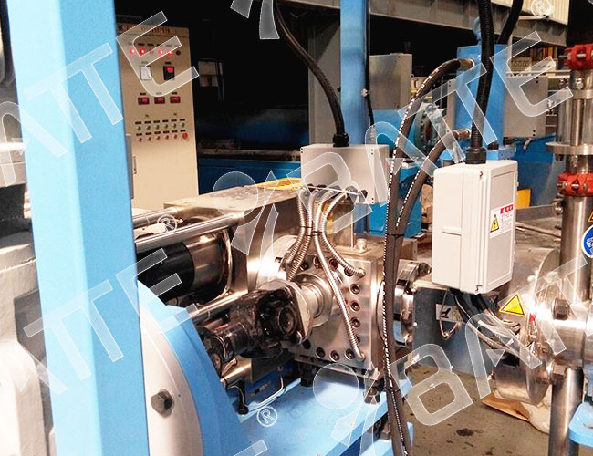 hydraulic extrusion screen changer