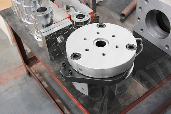 screen changer for extruder